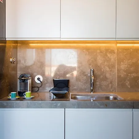 Penthouse Terrace Duplex Apartment By Altido Apartman Lisboa
