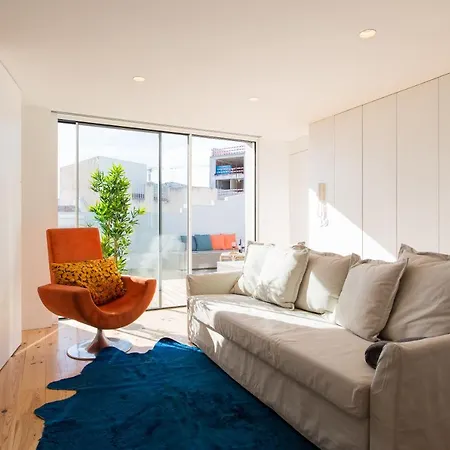 Penthouse Terrace Duplex Apartment By Altido * Lisbon