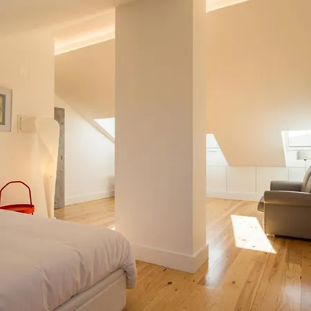 Penthouse Terrace Duplex Apartment By Altido Lisbon