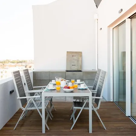 Apartment Penthouse Terrace Duplex Apartment By Altido Lisbon